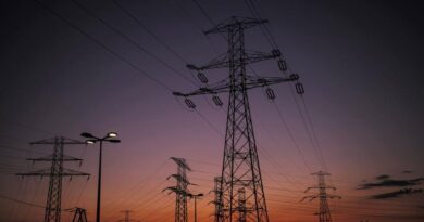 PSE: okres zagrożenia na rynku mocy nie wpływa na odbiorców prądu